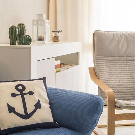 Apartamento Novelty Apartment ซาลอว์ ภายนอก รูปภาพ