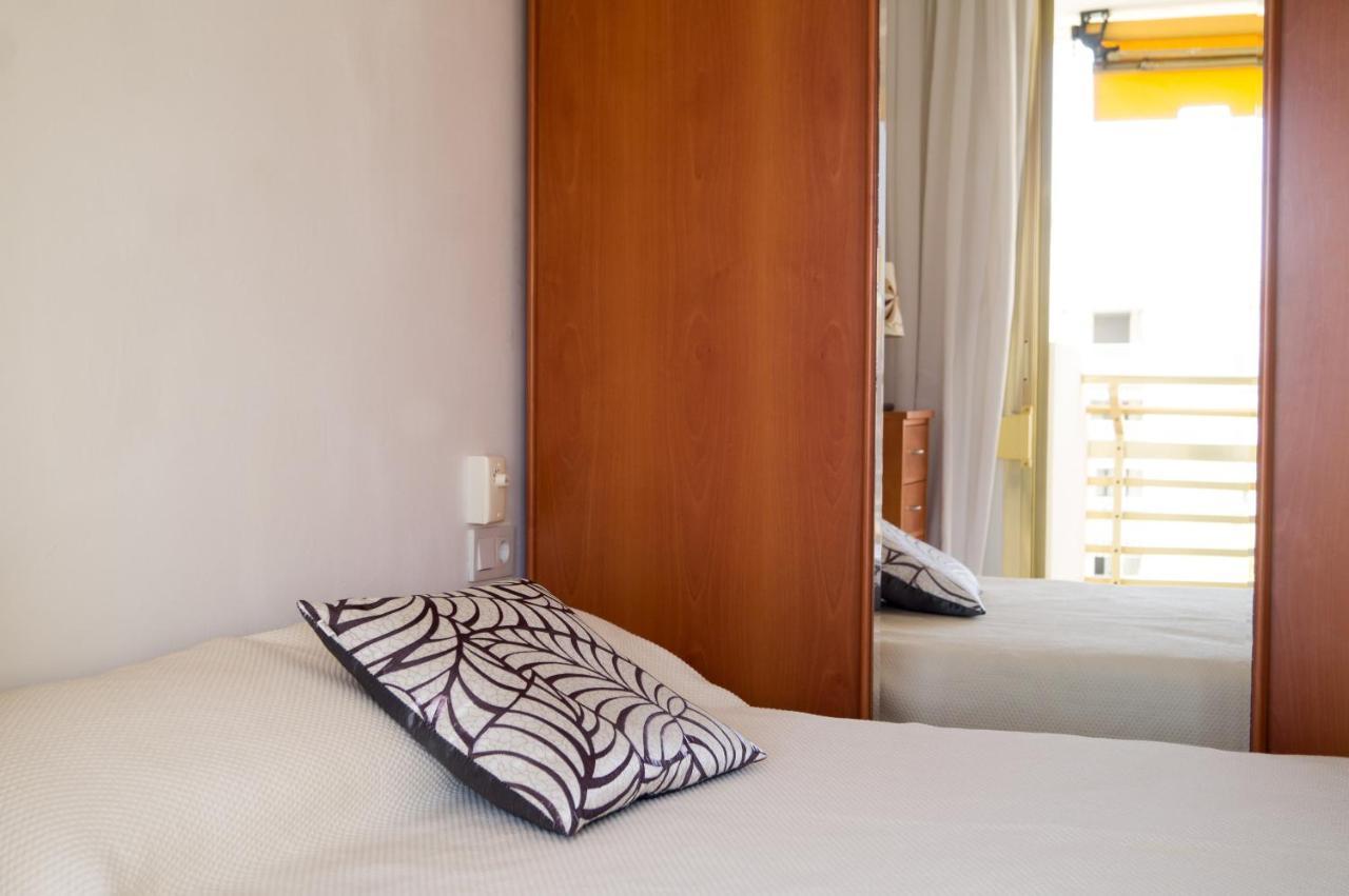 Apartamento Novelty Apartment ซาลอว์ ภายนอก รูปภาพ