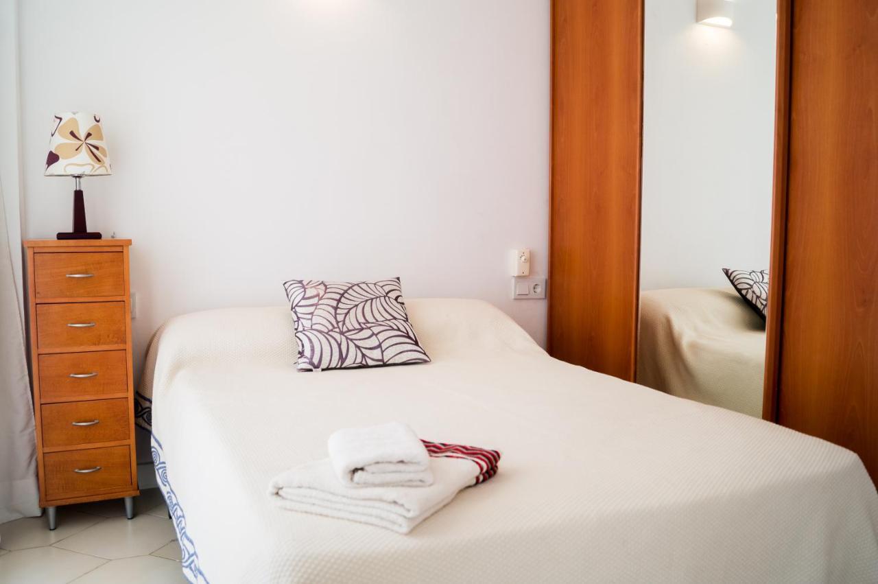 Apartamento Novelty Apartment ซาลอว์ ภายนอก รูปภาพ